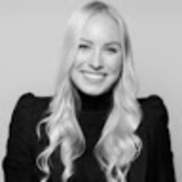 Meet your Posher, Lydia - Picture 1 of 1